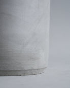 CementGreyCircleCementPlanterPot_Closeup01_21