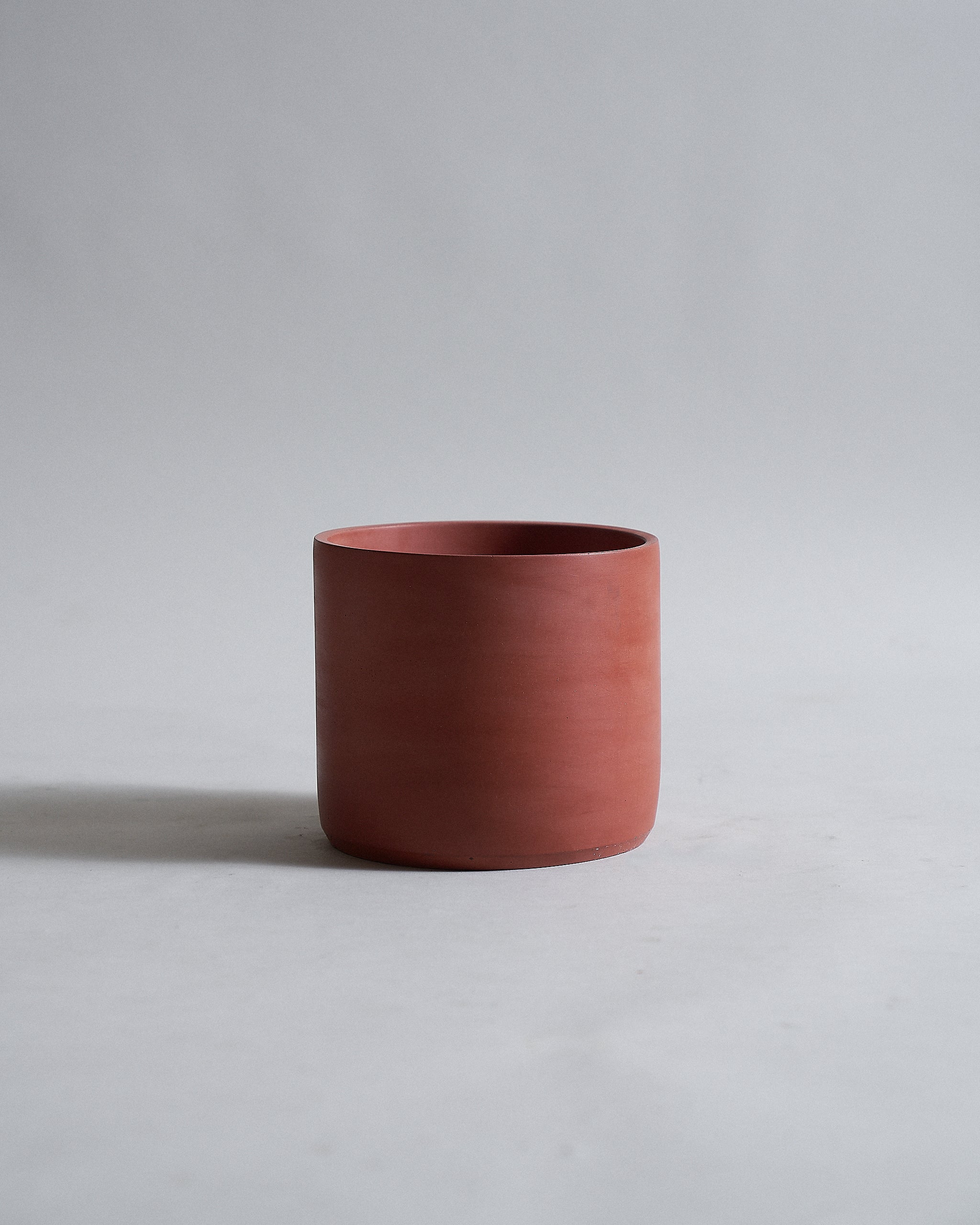 CorvanRedCircleCementPlanterPot_Group_17